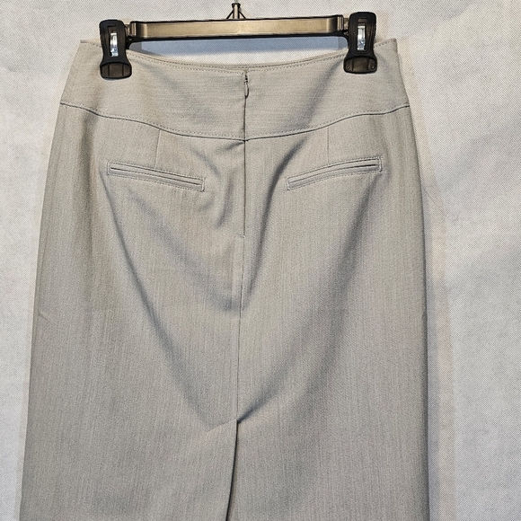 Worthington Grey Pencil Skirt 73% Polyester 23% Rayon 4 Spandex Size 4 - Picture 4 of 6